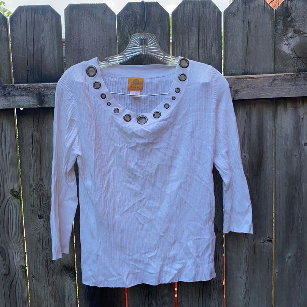 Ruby rd. White top sz. M